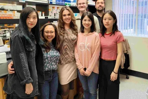 Stoyanova in the Lab