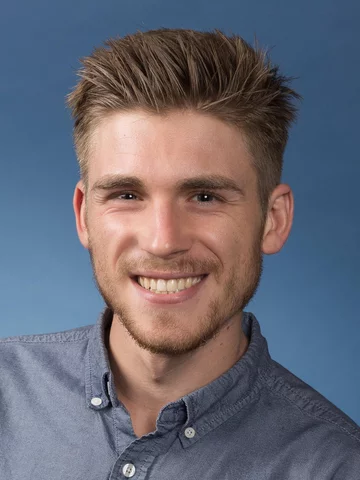 Aleks Bogoniewski